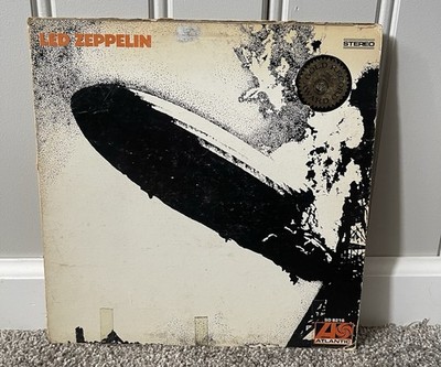 Led Zeppelin - Self Titled Vinyl Record Atlantic  SD 8216 