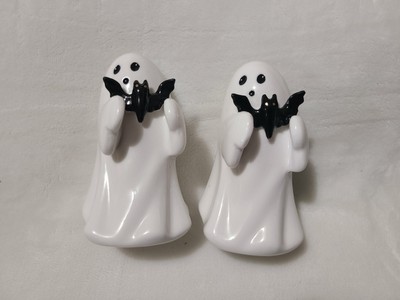 Hyde & Eek Ghost With Bat Ceramic Figurine Lot of 2