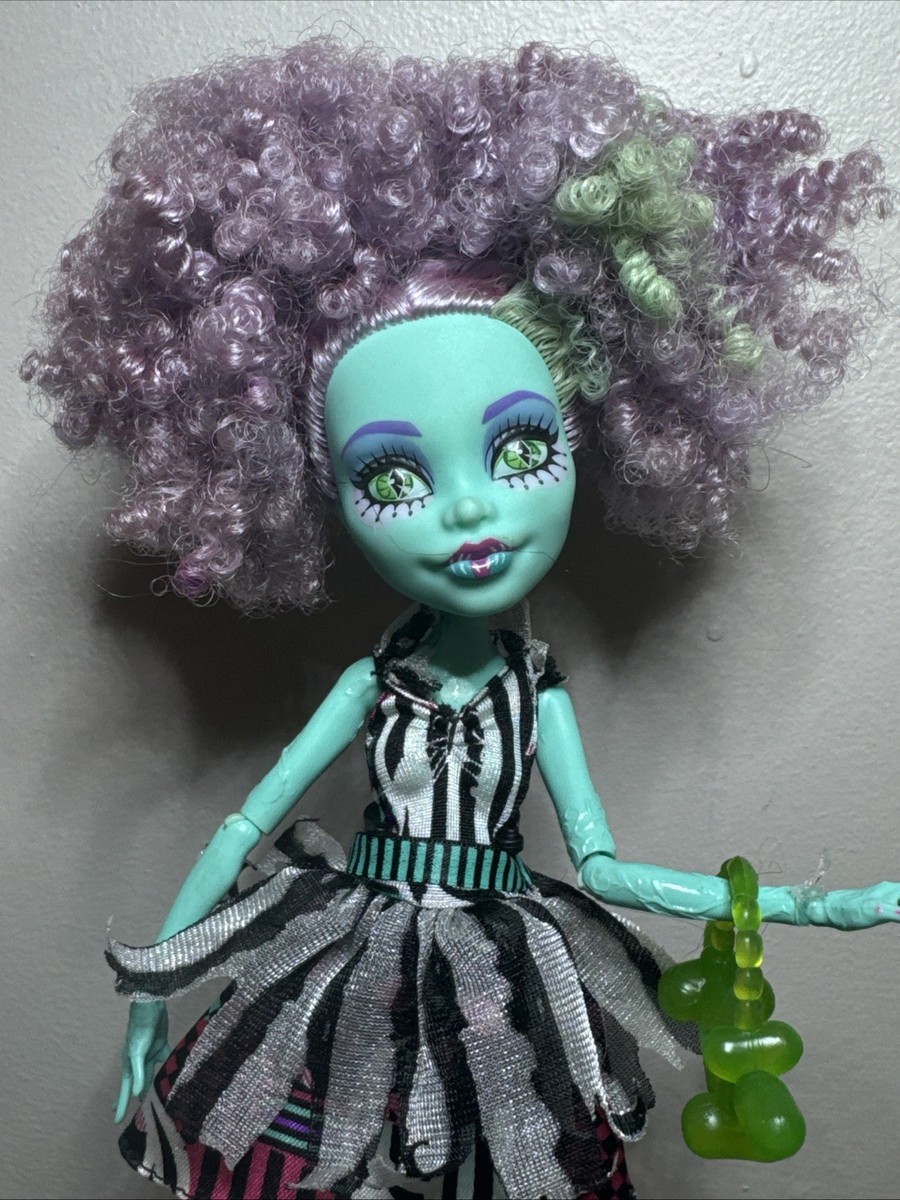 Monster High Honey Swamp Freak Du Chic | eBay