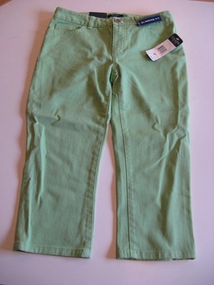Chaps Green Capri Pants Slimming Fit Size 6P - Waist 30'' Inseam 18''