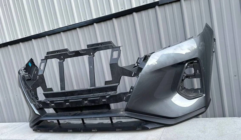 ❗️NO SHIPPING ❗️GRAY OEM NISSAN KICKS FRONT BUMPER ORIGINAL 2021 2022 2023 - Image 3 of 3