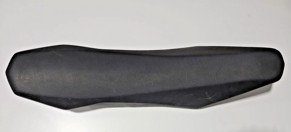 Seat Assembly 2012-2018 KTM 690 Enduro R OEM 76507140000 - Image 2 of 4