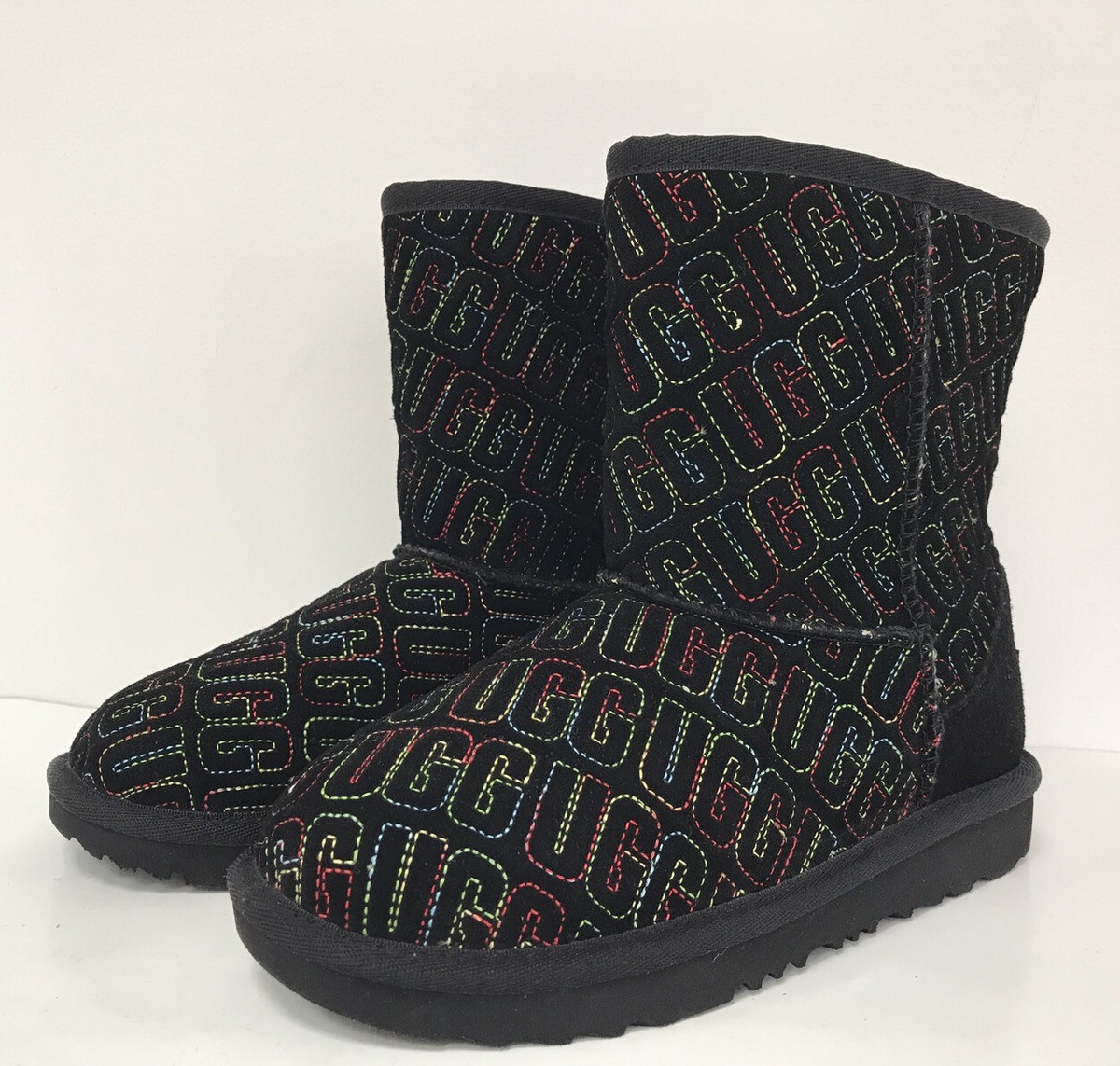New UGG Classic II Graphic Stitch Kids Youth Boots 1112383K  display picture 3