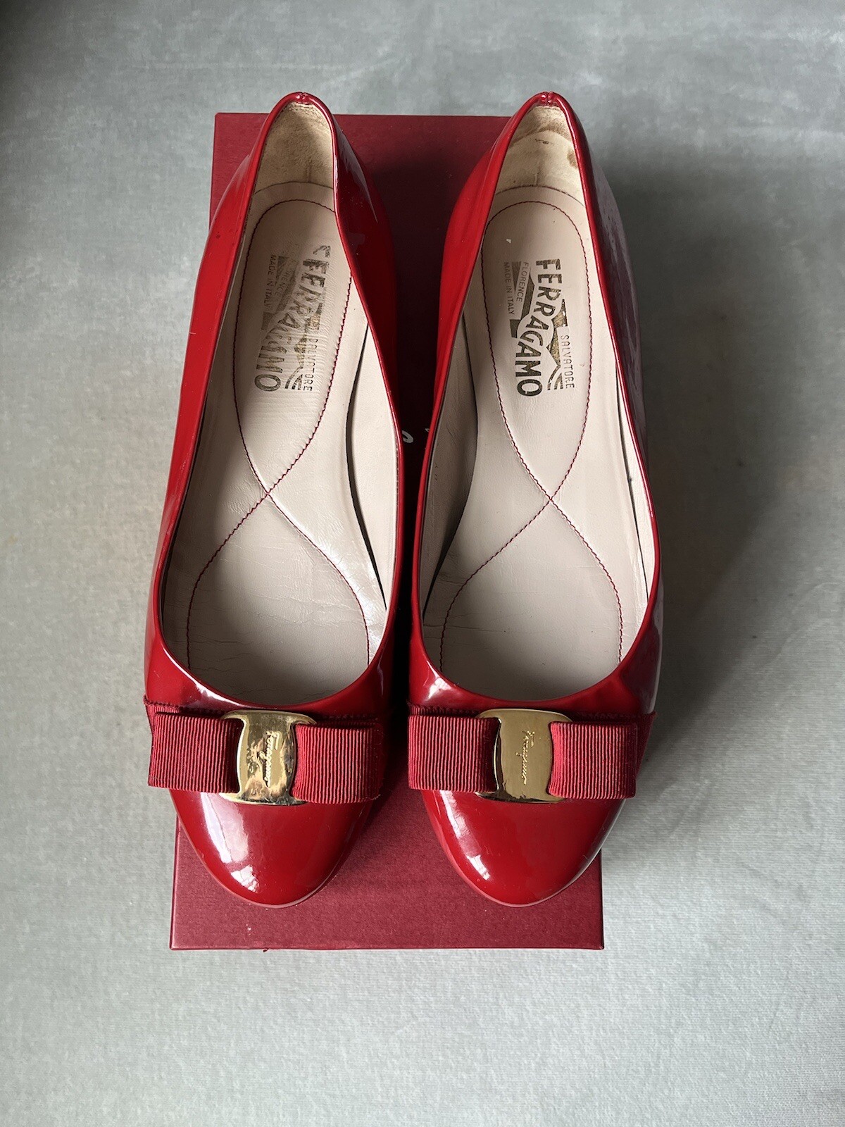 Patent Ferragamo Red Flats Zeri Salvatore Ferragamo Pointed Toe