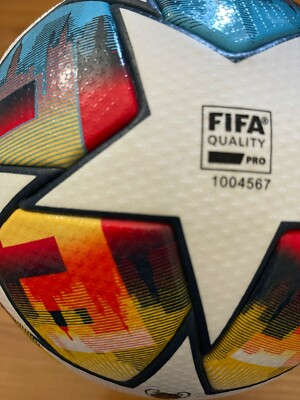 Adidas Champions League 2022-23 soccer ball finale Saint