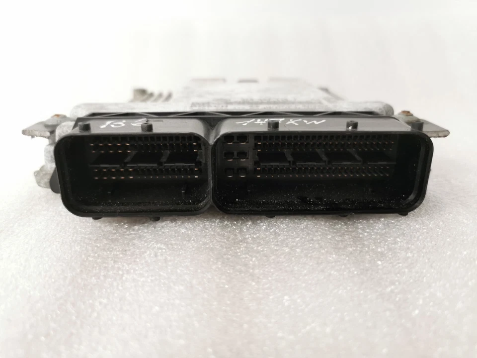 Centralina motore VW Passat 3C 2.0 TFSI centralina motore engine ECU 3C0907115T - Immagine 4 di 4