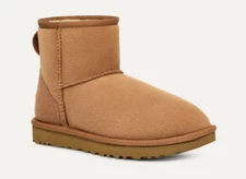 UGG - Women's Classic Mini II Boot