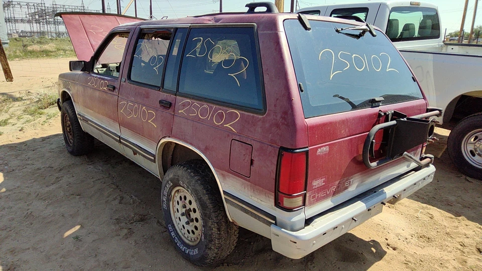 S10 Blazer 1992-1996 eje de transmisión trasero OEM línea de transmisión trasera 4,3 L a 4x4 26034733 Foto 4 de 4