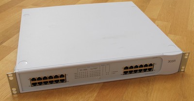3COM 3C17701-US 10/100/1000 24-PORTS SUPERSTACK 3 4924 SWITCH
