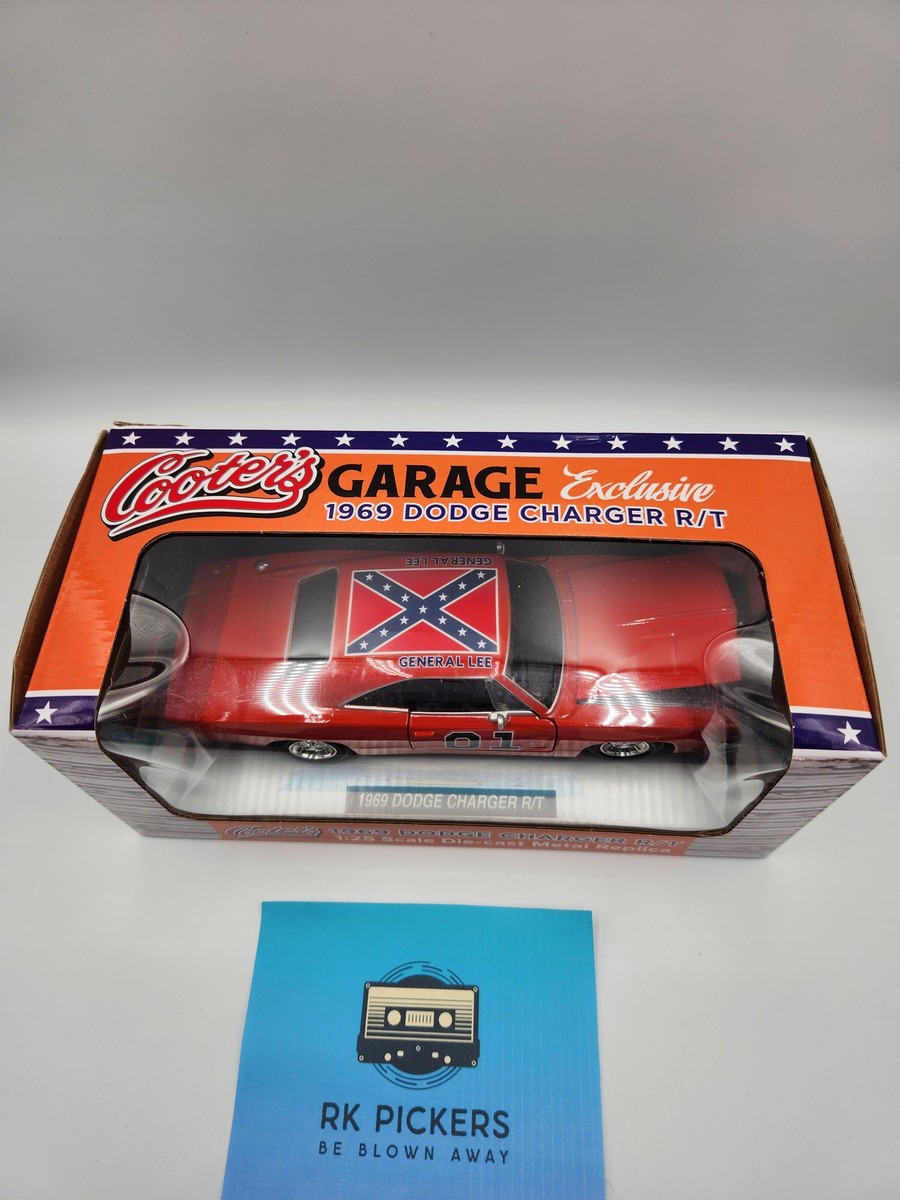 Cooter's Garage General Lee 1969 Dodge Charger R/T Diecast 1:25