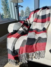 Pottery Barn Christmas WHITAKER REVERSIBLE THROW Blanket RED *Plaid/Houndstooth