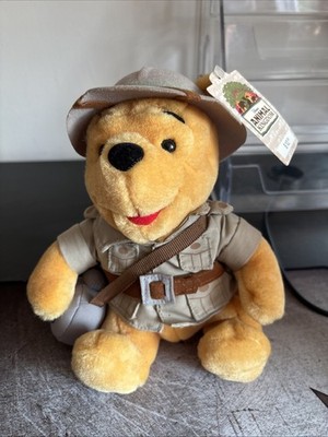 Disney's Magic Kingdom Park Edition - Safari Pooh Bean Bag Plush 9''