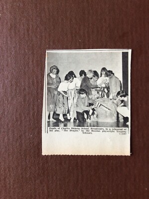 B8c Ephemera 1968 Bild Charles Dickens Schule Broadstairs Das Drachenspiel