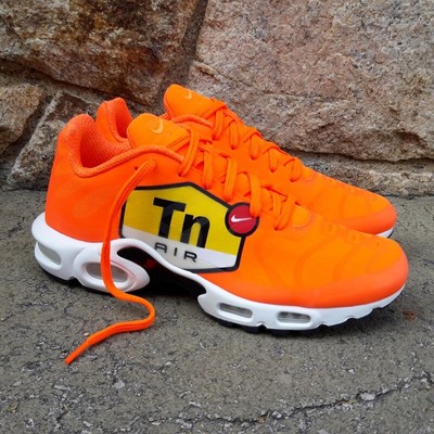 nike orange tn