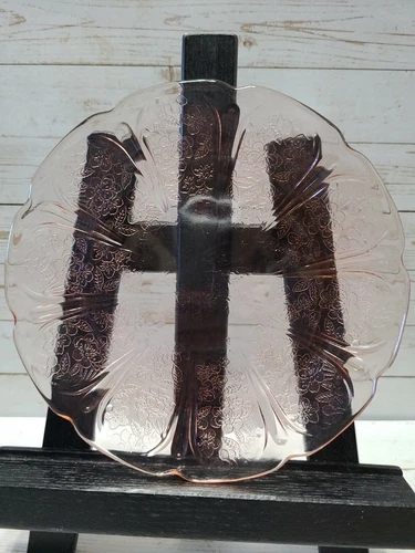 Jeanette Cherries Dessert Plate 7in Depression Glass