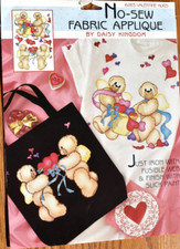 DAISY KINGDOM VALENTINE HUGS NO SEW APPLIQUE FABRIC PANEL VINTAGE NEW