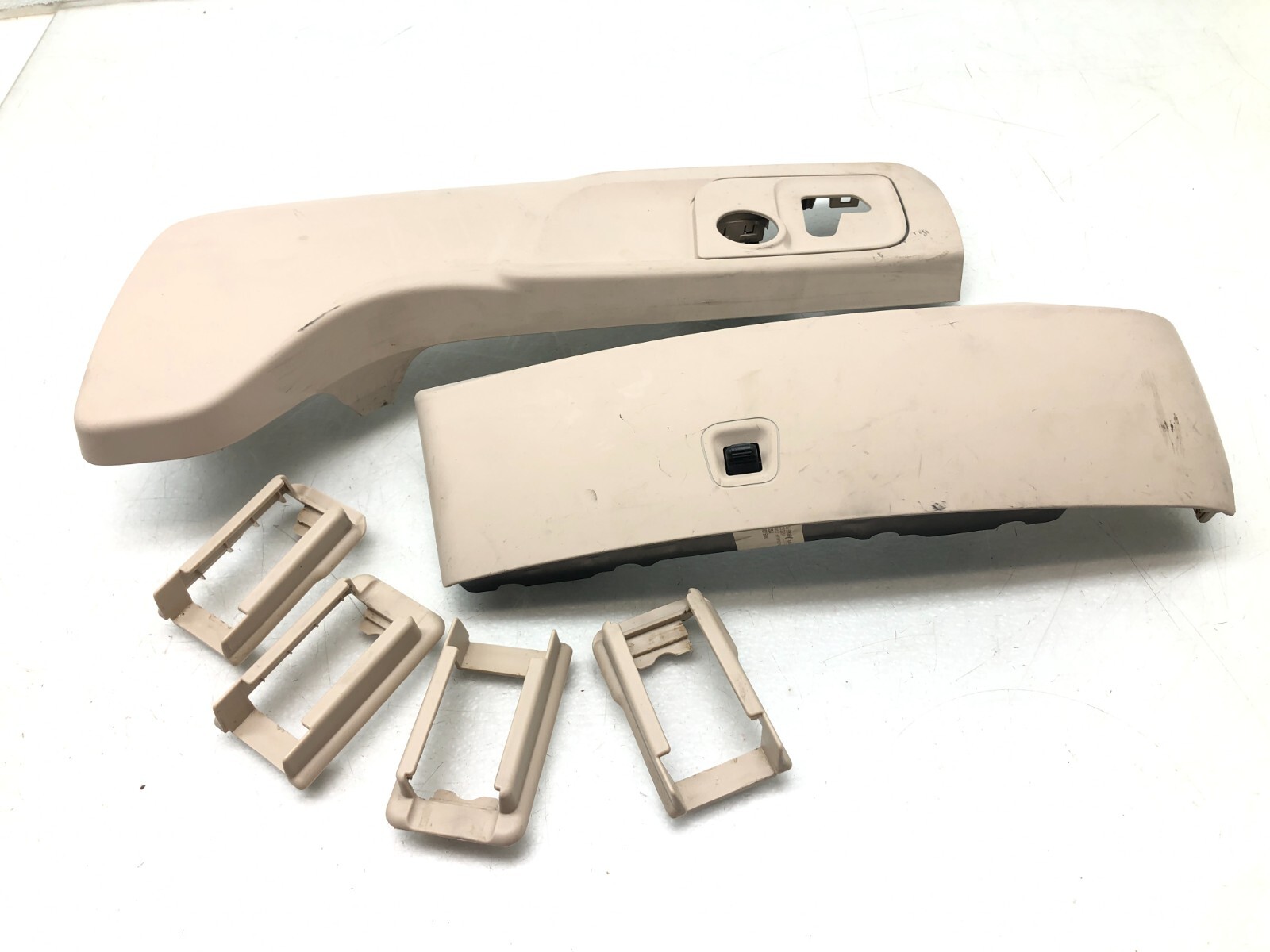 2014-2017 MASERATI GHIBLI S LEFT DRIVER FRONT SEAT TRIM OEM.