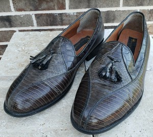 olive green stacy adams