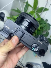 Sony Alpha A6300 - 24.2MP Mirrorless Camera 4K Video With 16-50mm Lens 95 New