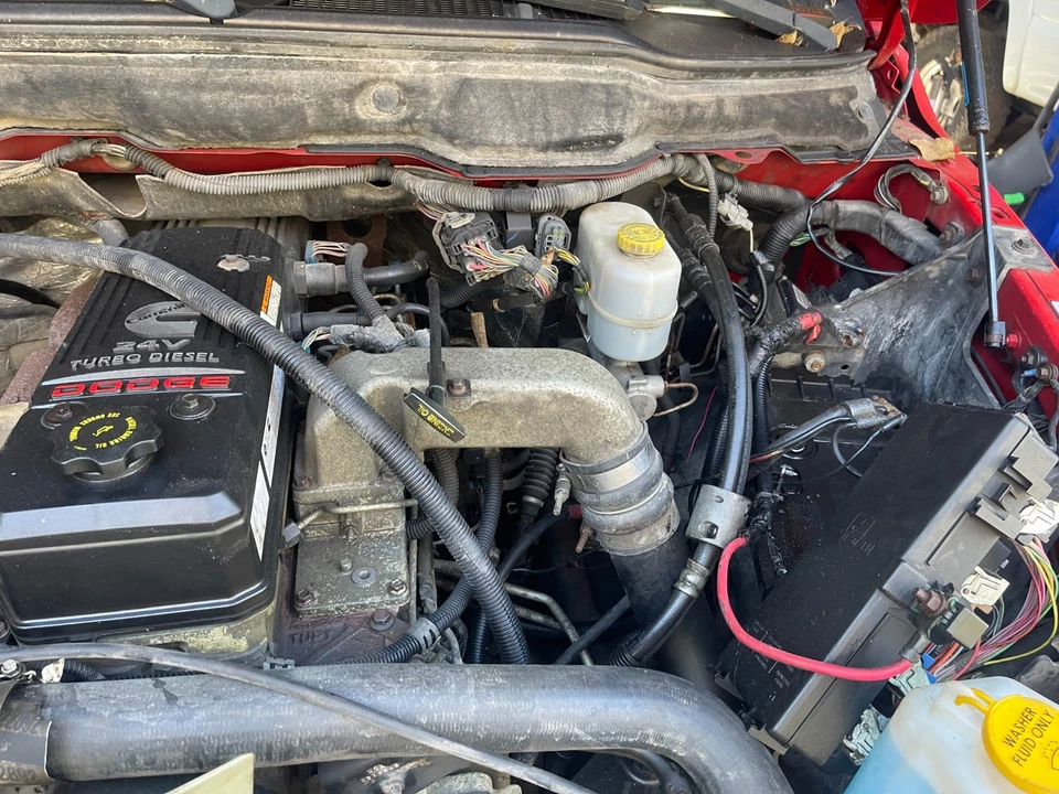 06-07 Dodge Ram 5.9L Cummins Turbo Diesel Engine (229K) Runs Great 2006 2007 - Imagem 4 de 4
