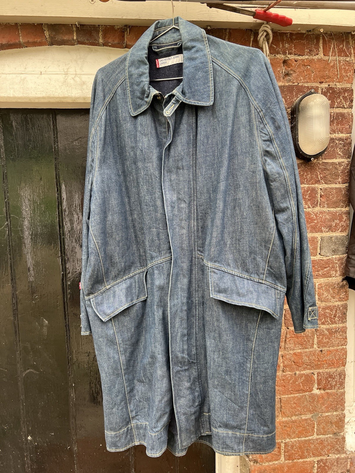 Levi’s Engineered Coat Large - image 2
