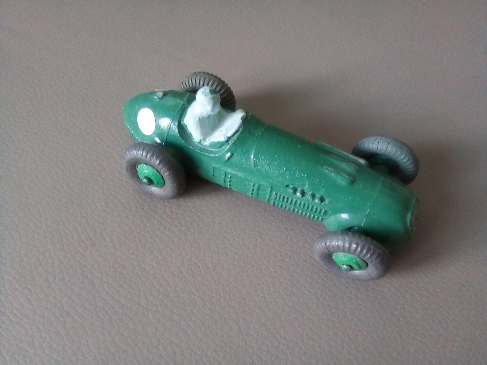 Dinky 23j, HWM Racing Car - Free Price Guide & Review