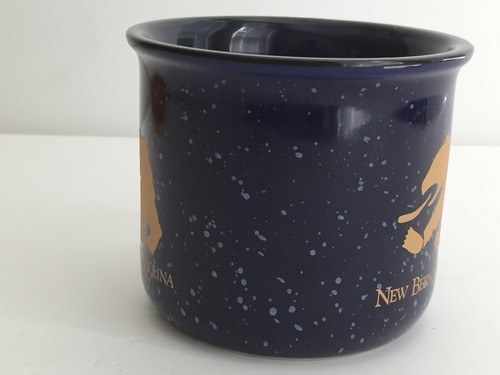Nueva taza de café de cerámica Berna Carolina del Norte azul jaspeado logotipo de BERN BEAR 3 3/4" T - Imagen 4 de 7