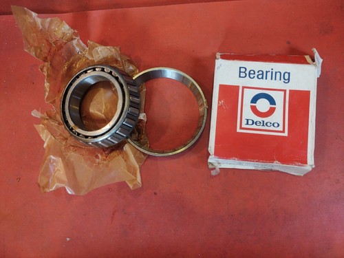 Dana 44 GM Small Bearing Forged Front Spindle - 6-Bolt Pattern