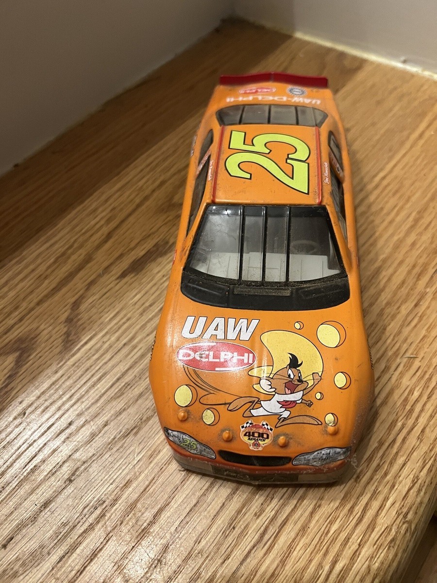 Action 2002 #25 Monte Carlo UAW Delphi NASCAR Diecast Jerry Nadeau