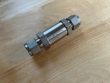 Swagelok 316 SS-6C-1/3 PSI Check Valve