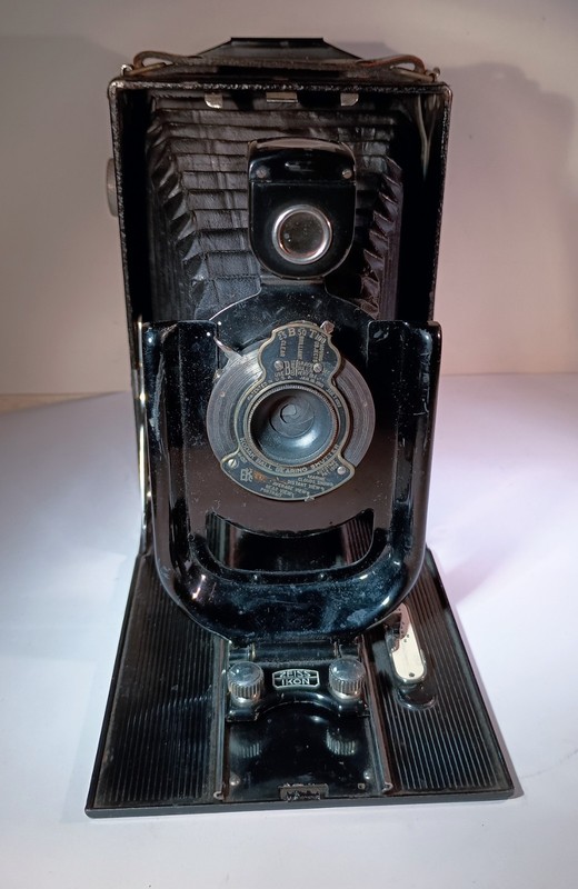 1927/1928 Zeiss Ikon folding camera, Maximar?