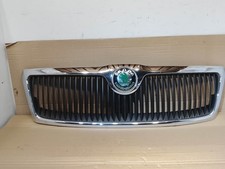 Skoda Octavia Scout Mk2 Estate front grille 1Z0853668