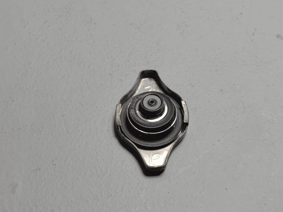 Tapa del radiador refrigerante del motor Honda Passport 2019-2025 3,5 L OEM Foto 4 de 4