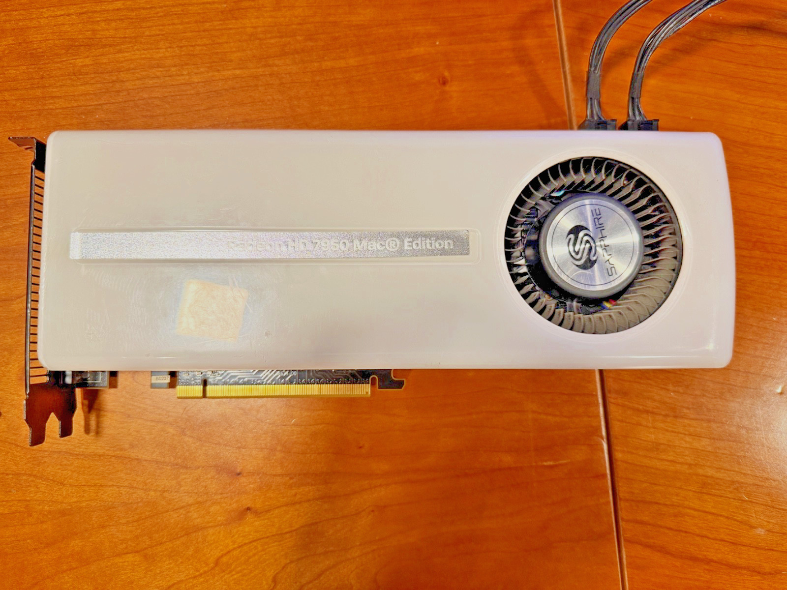 ​Sapphire AMD Radeon HD 7950 Mac Edition 3GB GDDR5  Apple Mac Pro + Cavi Power