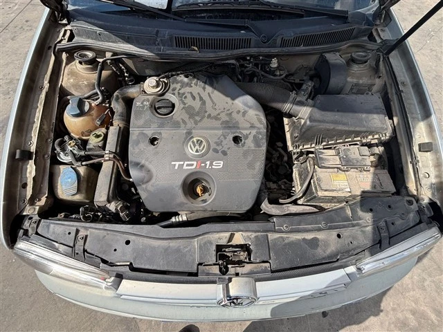 1J0 820 803 F Compresor Aire Acondicionado VOLKSWAGEN GOLF 1.9 1999 105635 Foto 4 de 4