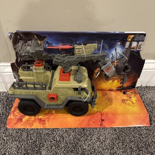 Mattel Jurassic World Dominion Capture and Crush Truck with Velociraptor