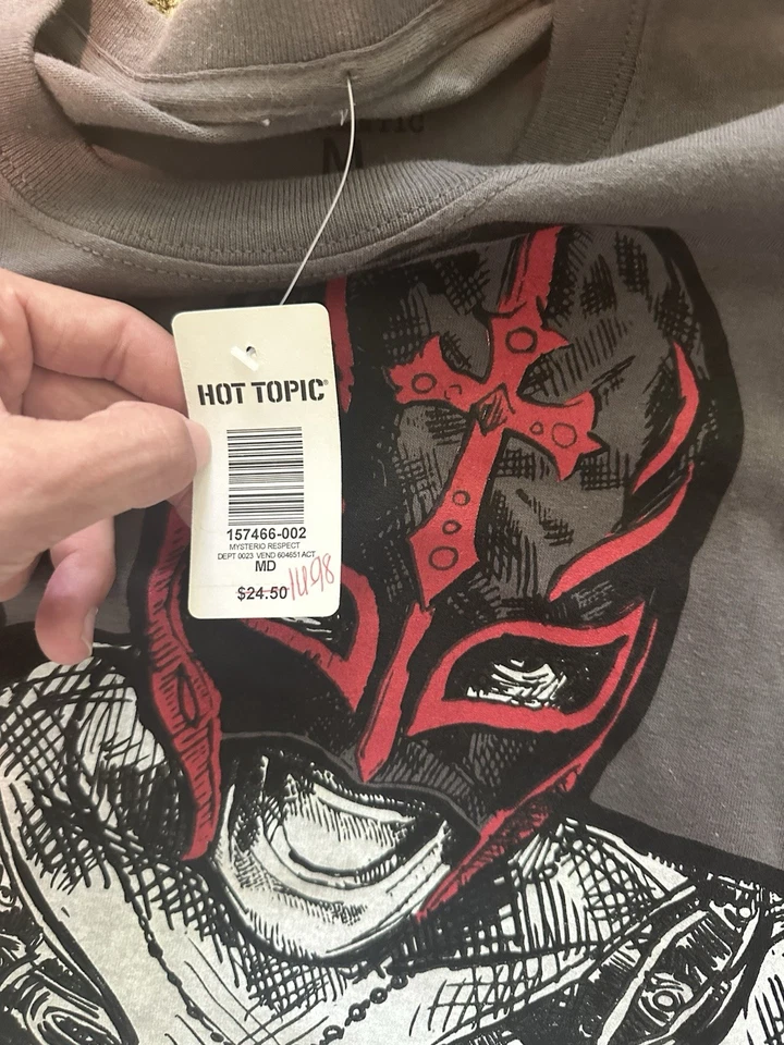 Camiseta Y2K Auténtica Deadstock RARA WWE Rey Mysterio Gráfica, Gris, Desde 2011 Foto 4 de 4