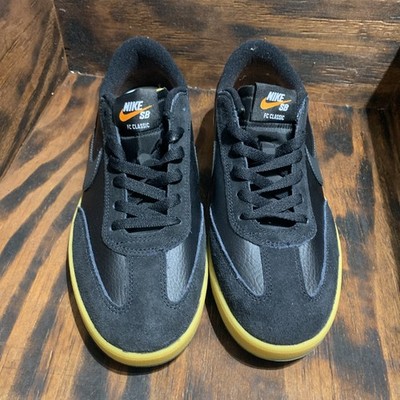 Nike SB FC Classic Black Vivid Orange Anthracite 909096-008  display picture 2