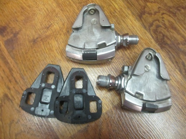 campagnolo clipless pedals