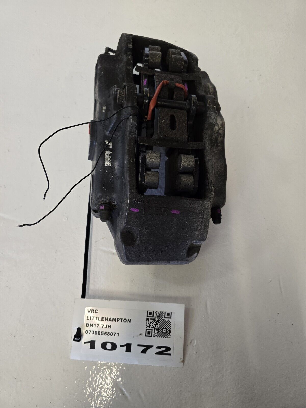 Picture 5 of 24