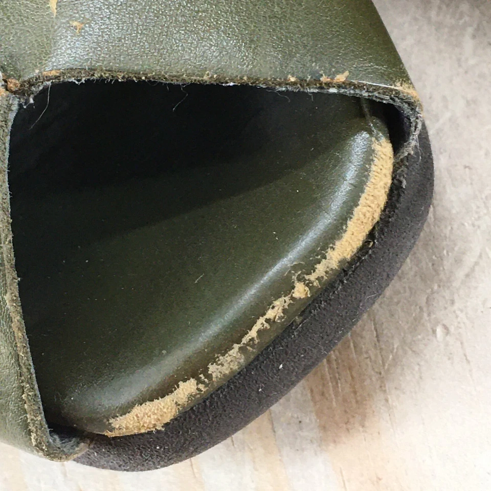 Sandalia Etienne Aigner para mujer 8,5 M verde correa al tobillo hebilla cuña punta abierta informal Foto 4 de 4