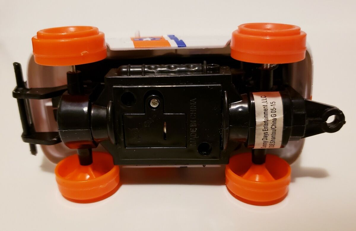 Maxx Action Lights & Sound Coast Guard Toy Truck 5 1/8in Maxx Action Lights & Sound Coast Guard Toy Truck 5 1/8in