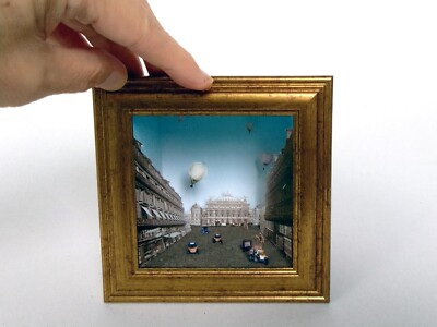 GARRET made paper diorama GARNIER with very small veicles & Louis Vuitton trunks
