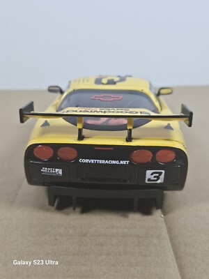 Dale Earnhardt/ Andy Pilgrim / Corvette Racing 1:18 # 3 GM Raced