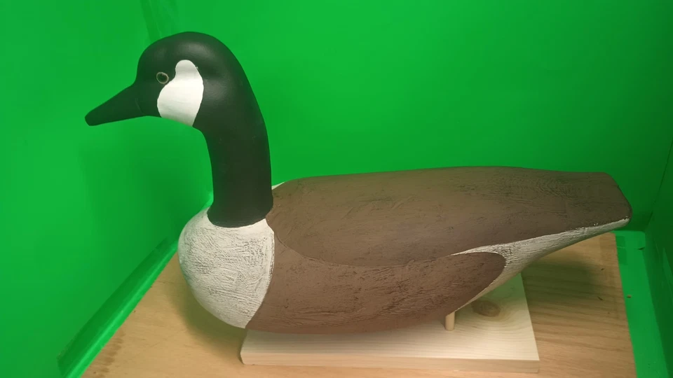 Canadian Goose Rigged Decoy/ Solid Wood - Image 4 of 4