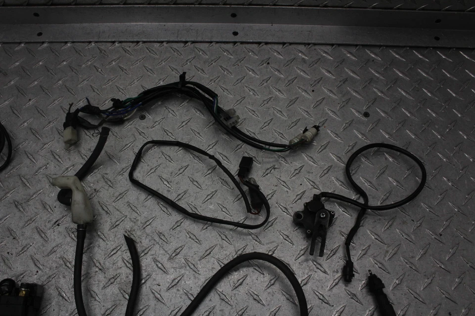 Kawasaki Ninja 300 Ex300A 2014 unidad ecu caja negra ECM CDI cableado luces sensores Foto 4 de 4