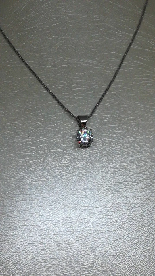 PUNTO LUCE CIONDOLO UNISEX Argento 925/1000 RODIATO mm 3/4/5/6/7 con 4 griffes - Immagine 2 di 3