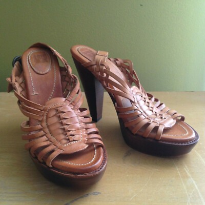 frye nike huarache sandals