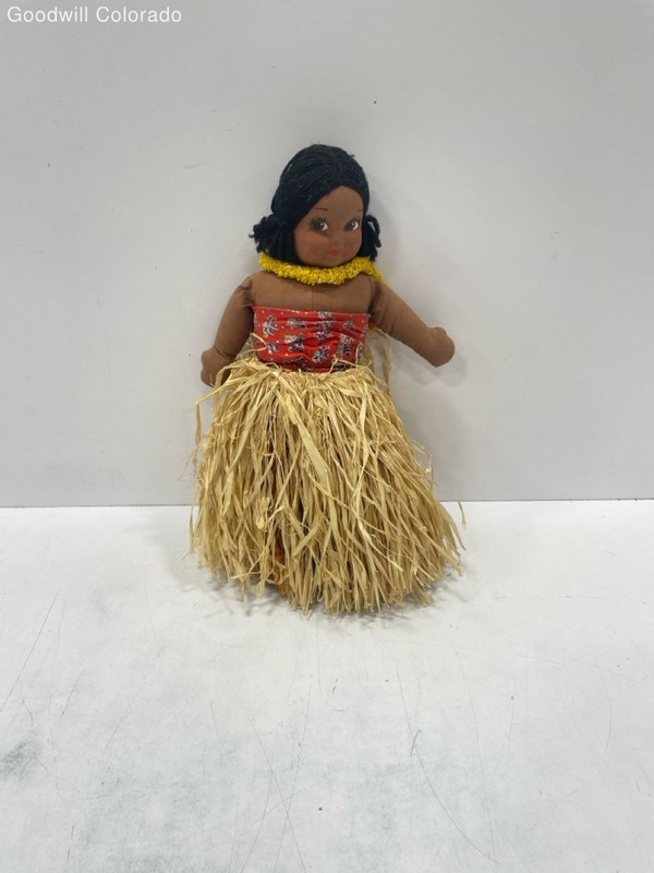 Doll Hula Girl Brown Black Hair Red Floral Top Grass Skirt Yellow Lei