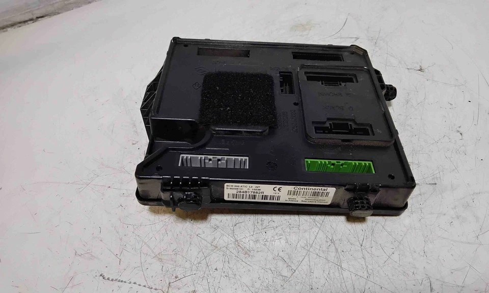 Centralina comfort RENAULT MEGANE III Grandtour KZ0/1 284B17882R 1.46 27612546 - Immagine 4 di 4